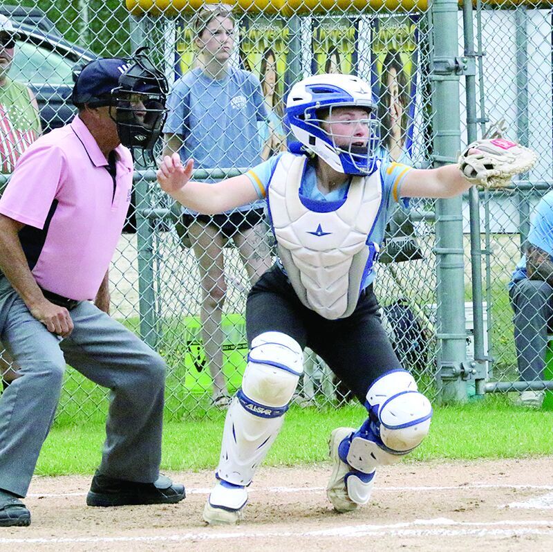 Lakers push top-ranked York, but unable to pack enough firepower